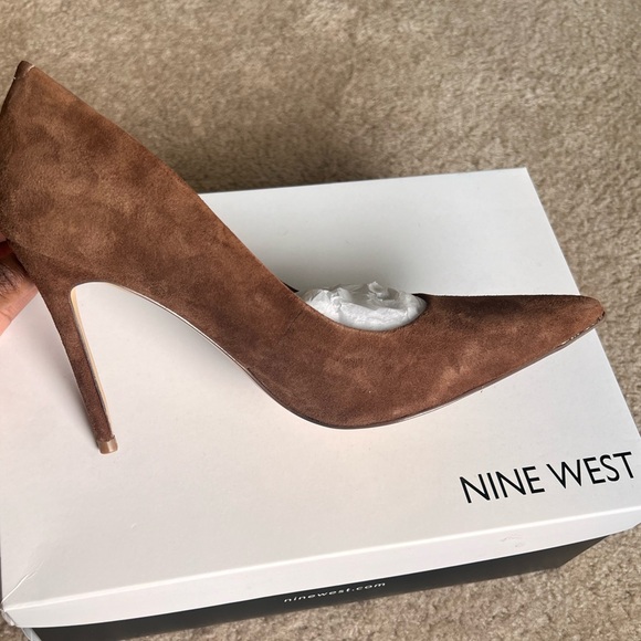Nine West Shoes - NINE WEST - medium brown suede leather heel